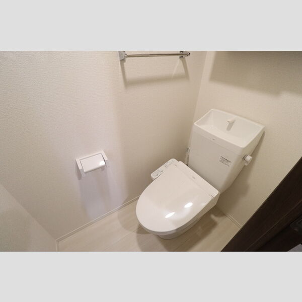 N・D-ROOM IIDACHOU　A棟105号室 温水洗浄暖房便座