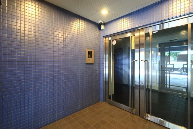 コナ・トルテック2階 エントランス