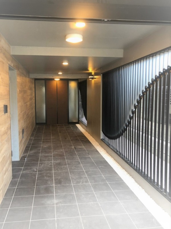 HW.HILLS(御嶽山)4階 エントランス