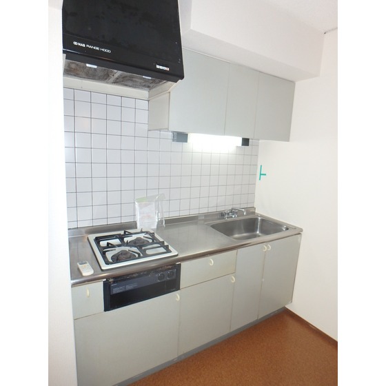 ガーデンヒルズ001号室 キッチン