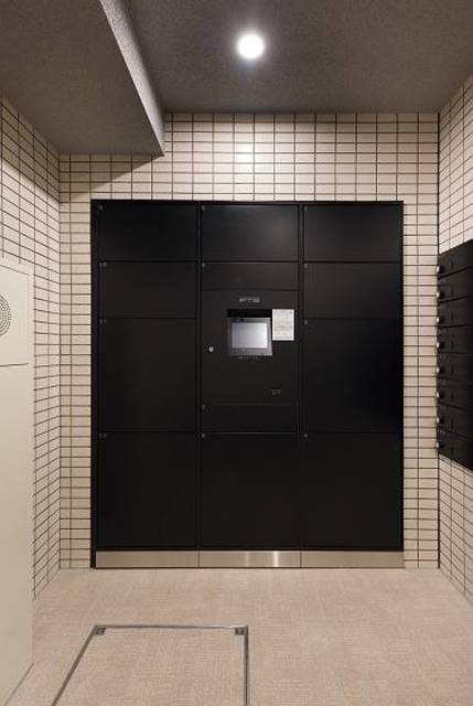 ガーラ・ヴィスタ調布4階 宅配BOX