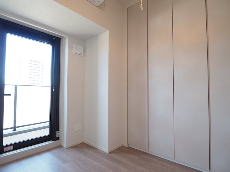 クロスレジデンス日本橋本町8階 寝室