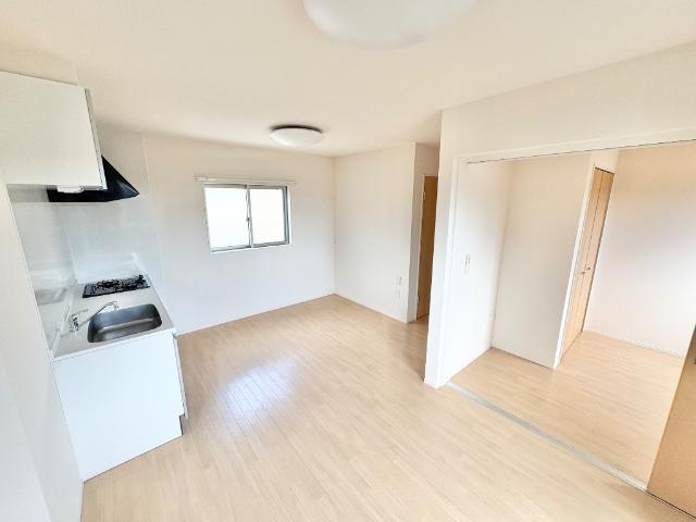 ローズ　ジャルダン リビング