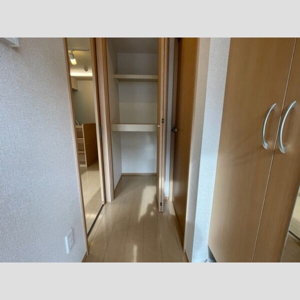 エクセル　参番館102号室 玄関