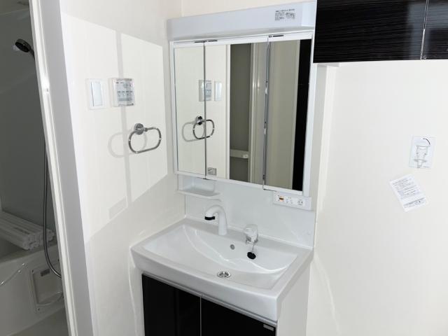 アジュール 洗面