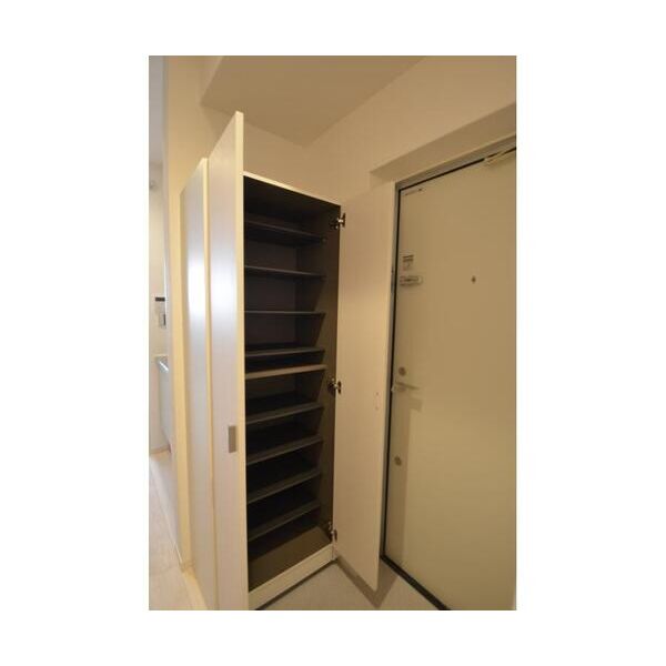 Hale　Laule’a 玄関