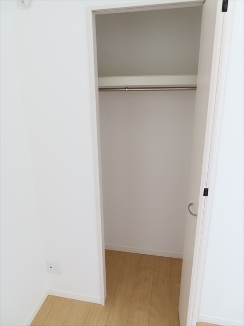 フェリーチェ戸塚1階 収納
