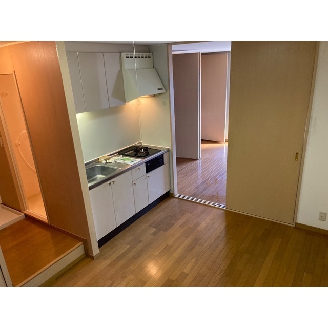 ブランドール北之幸谷103号室 内観