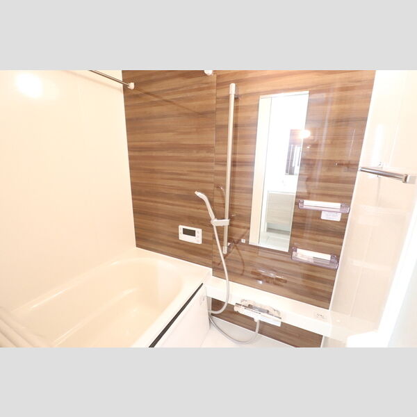 D-Sereno弥生102号室 バスルーム