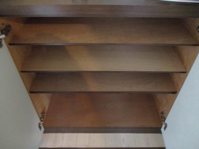 メンバーズタウンかすみ2階 玄関