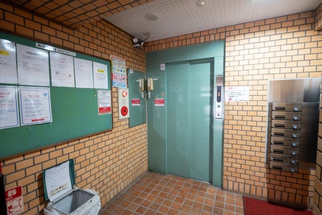 二興ハイム亀戸 エントランス