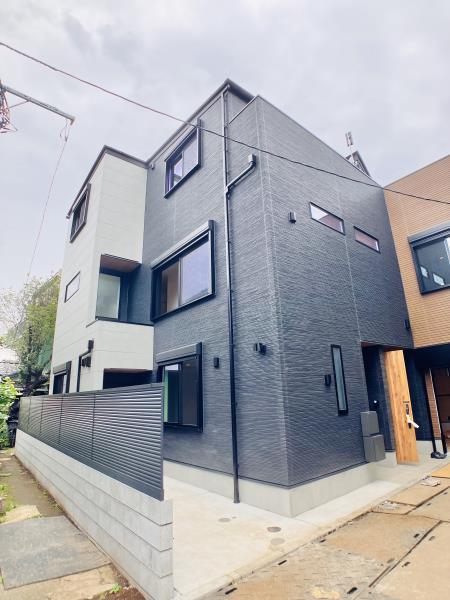 Ｐｅｐｅ　Ｇｒａｃｅ 外観