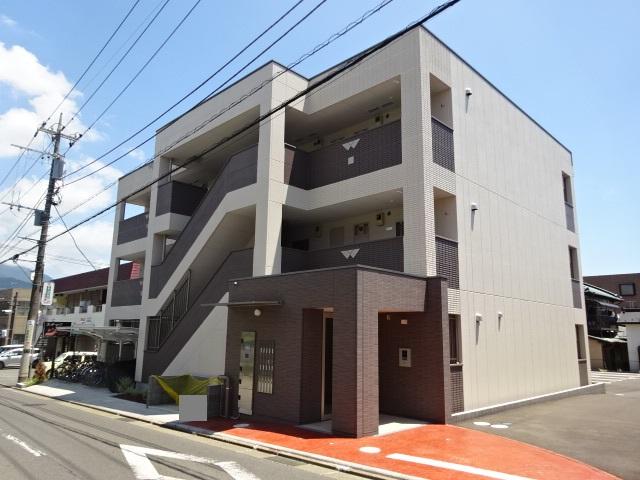 メルベーユ・ラヴィ102号室 外観写真（昼）