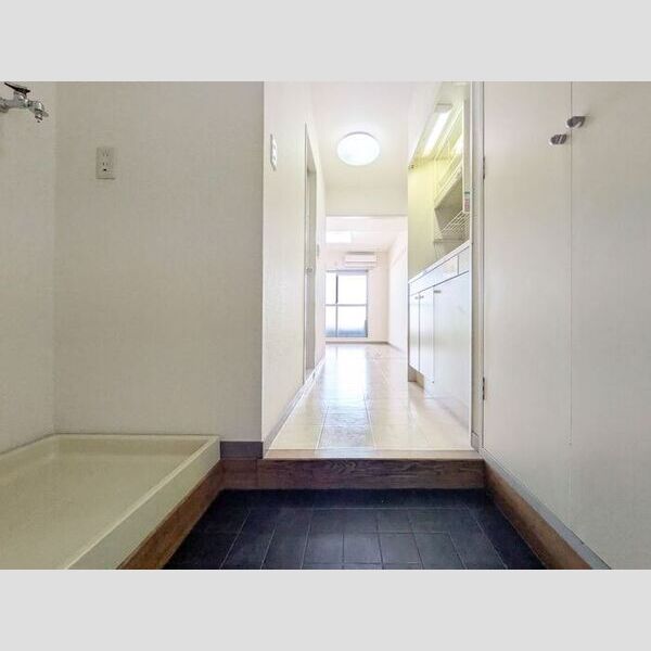 ジュネス西生田502号室 玄関