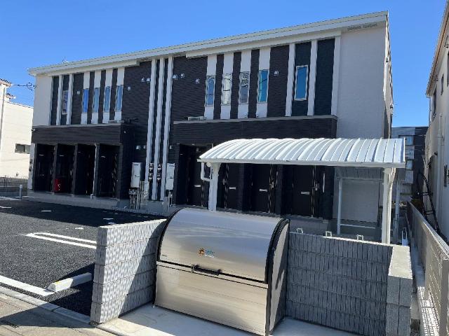 ルミエール北越谷 外観写真（昼）