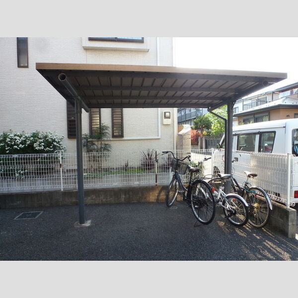パル2511102号室 駐輪場