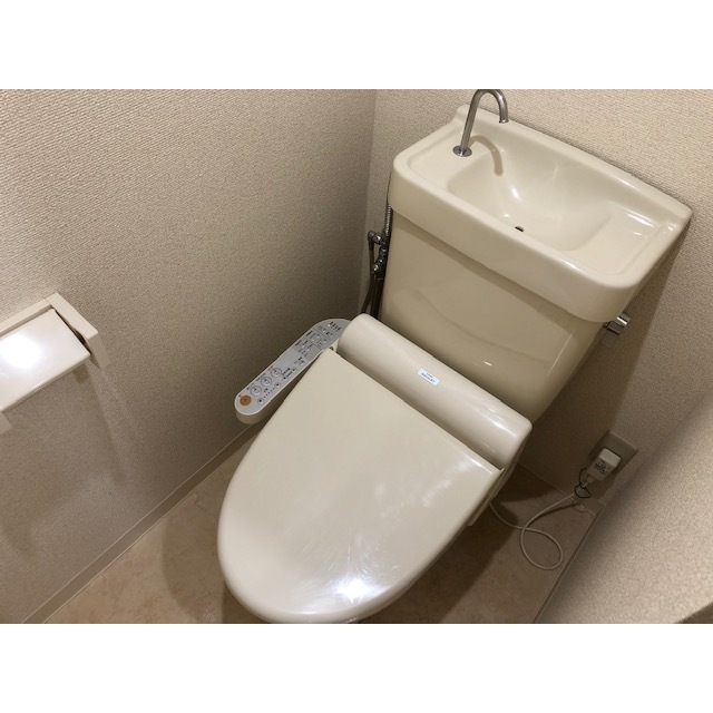 ユーコーポ 温水洗浄便座