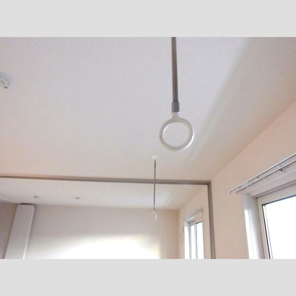 ハイツバンビス303号室 室内物干し