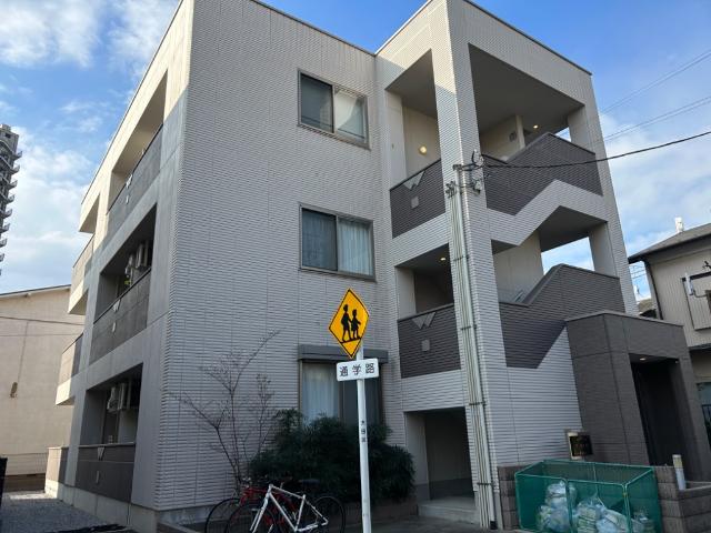 Ｋ　ハウス202号室 外観写真（昼）