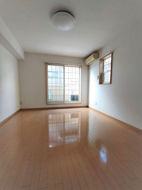 ユイマール末広2階 リビング