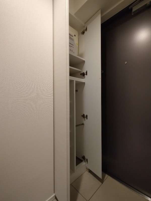 ARTESSIMO GREAS 収納