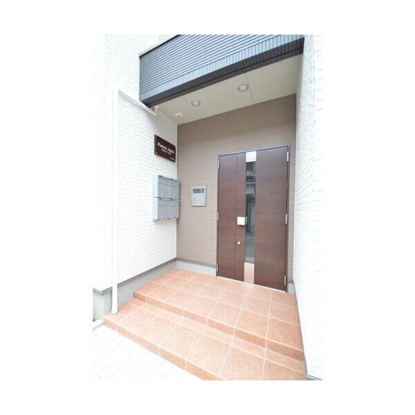 フォレスト　エイト エントランス