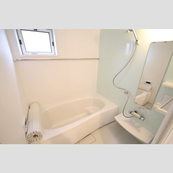 グランドゥール　シャルマン 乾燥機付き浴室は追い焚き機能付き!