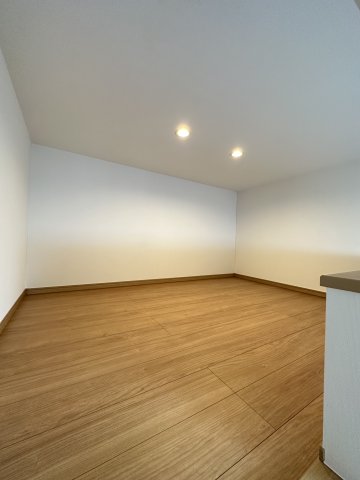 サニーコート富岡202号室 寝室