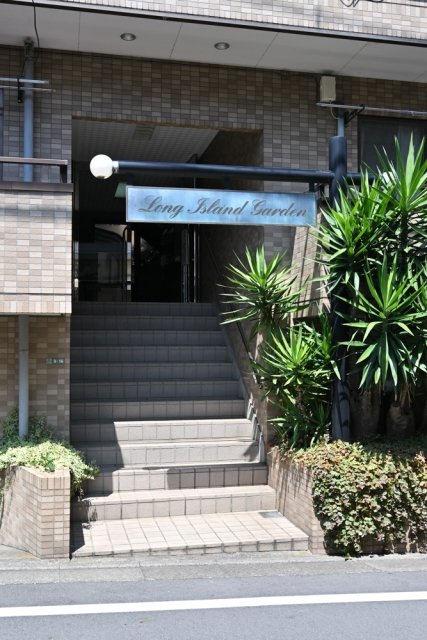 ロングアイランドガーデン エントランス