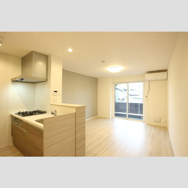 オークツリー101号室 リビング①