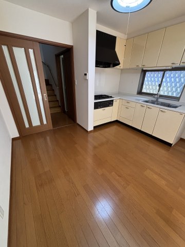 Ｕテラスハウス101号室 キッチンでお料理をお楽しみください♪