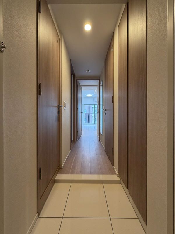 ガーラ・パークサイド亀戸6階 落ち着いた玄関です