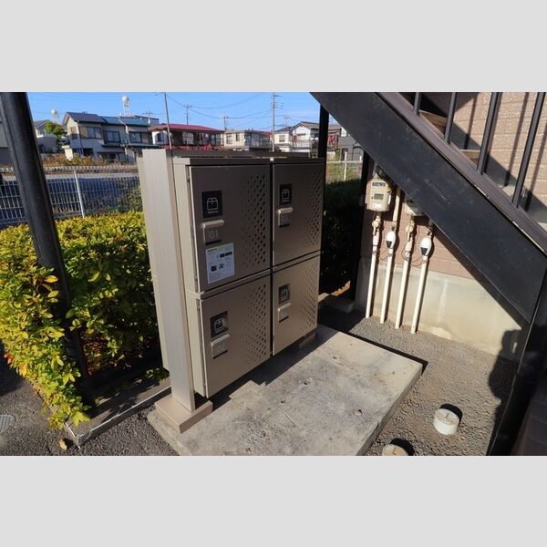 メゾンベール106号室 宅配BOX