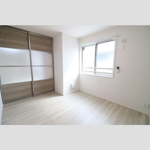 ノーブルヴィラ上尾202号室 洋室