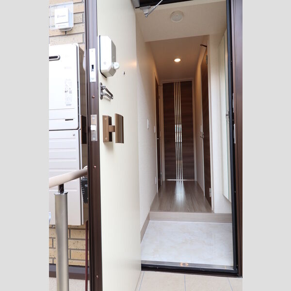 サニーベル旭 玄関