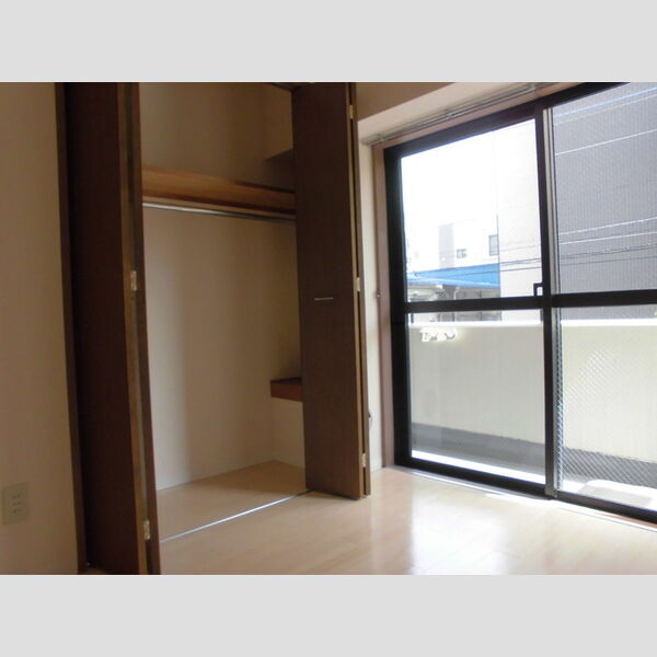 クレドール草加205号室 クローゼット