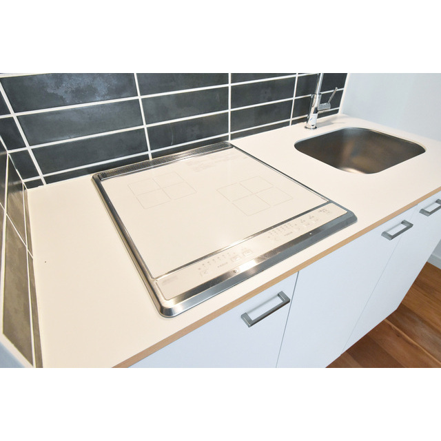 オーパスホームズ三田0401号室 内観