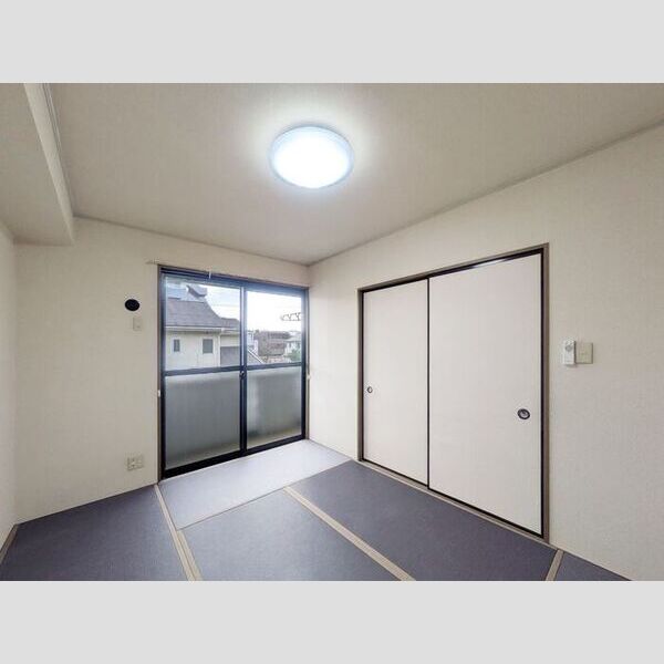 パティオ　弐番館202号室 和室