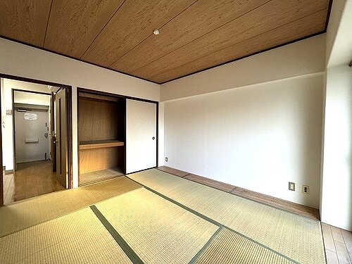 ハイネス巣鴨 押入　※前回募集時2024年2月の写真
