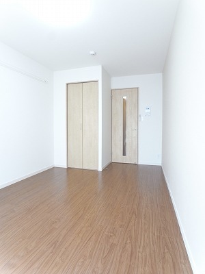 リブリ・YAMATO1階 null