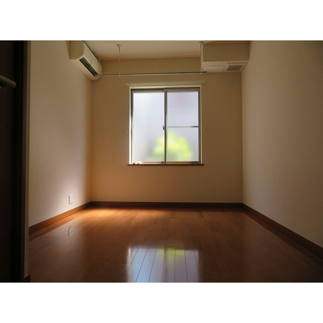 フレックスＲＴ－Ｂ0101号室 リビング