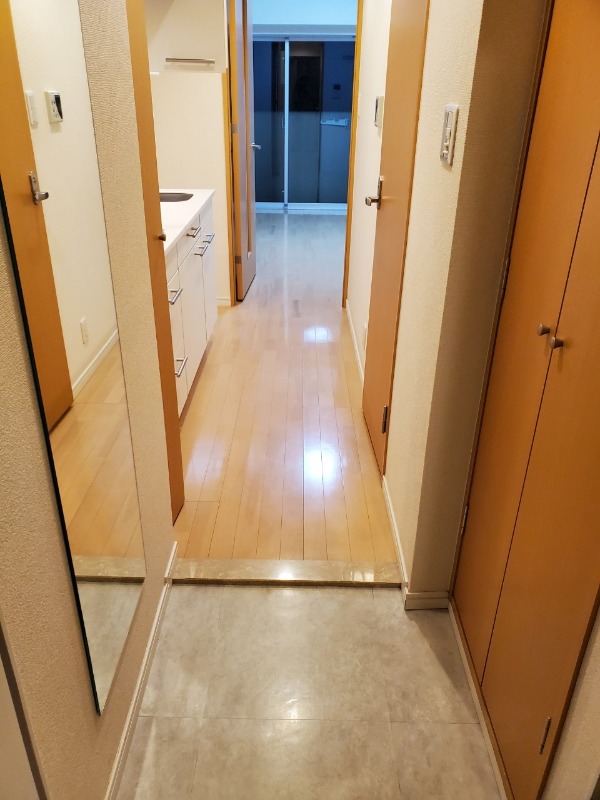 カテリーナ文京湯島 玄関