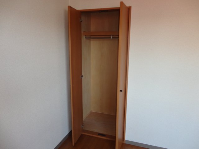 スタシィオン和田町 クローゼット