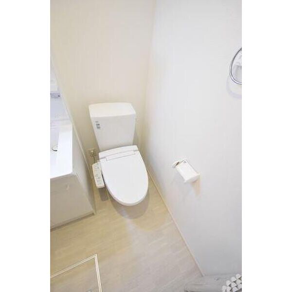 クレメント船橋 トイレ