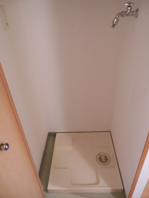 グランド・ガーラ幡ヶ谷East9階 洗濯機置き場