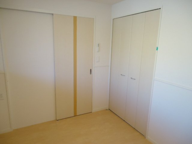 ジングレース 洋室