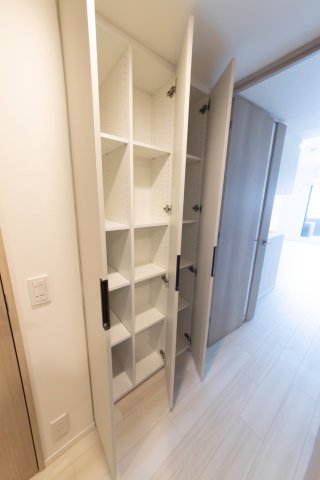 RESIDENCE　KOENJI515号室 収納