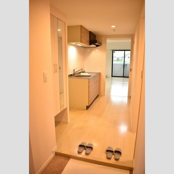 ラフィーネ大宮202号室 玄関