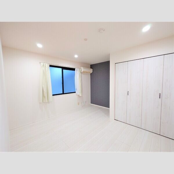 ブルーフォックス201号室 洋室7帖