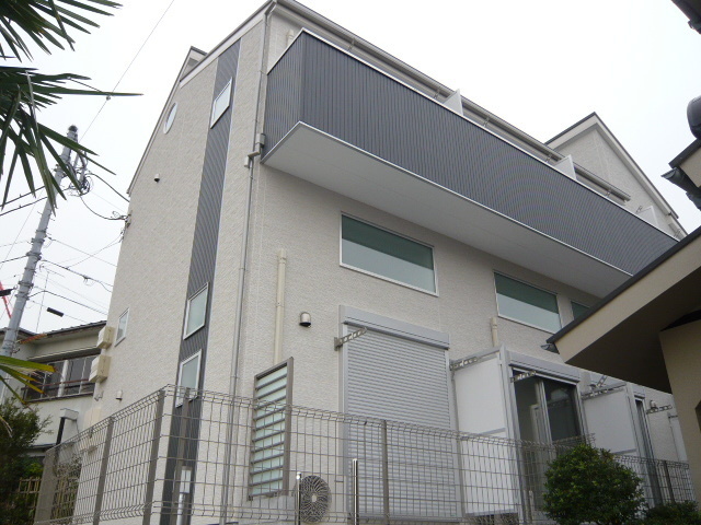 リーヴェルポート横浜上大岡 外観